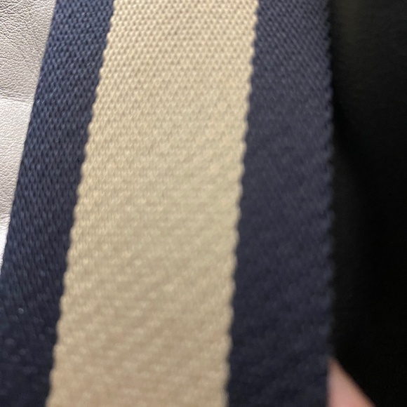 Coach ‘Charles’ Flight Bag. Cognac Leather Crossbody. Unisex - Picture 16 of 16